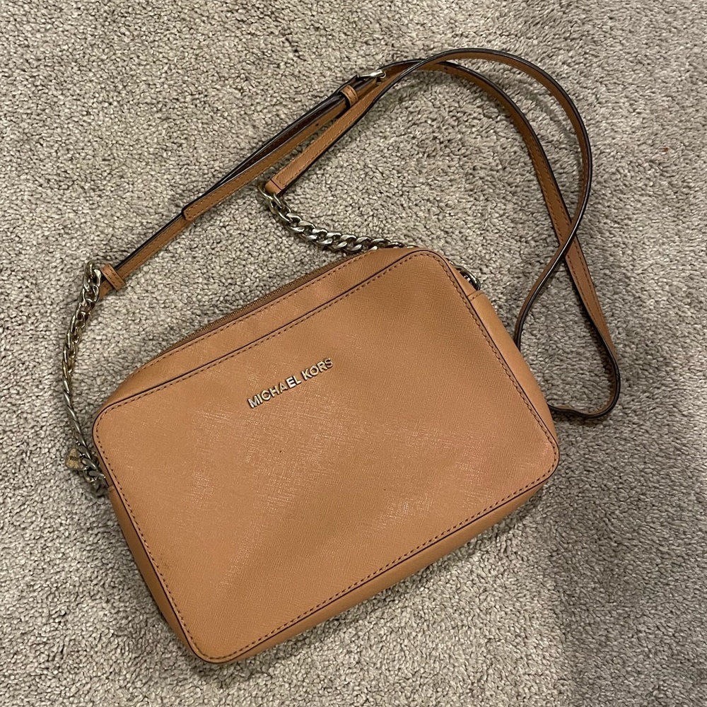 Michael Kors tan crossbody